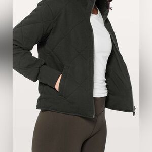 Lululemon Forever Warm Reversible Quilted Black Jacket Womens US Size 8